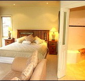Valley Guest House - Foster Accommodation