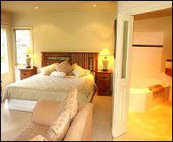 Valley Guest House - Foster Accommodation 0