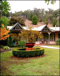 Valley Guest House - Foster Accommodation 1