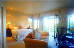 Valley Guest House - Foster Accommodation 4