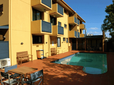 Airolodge International Motel - Foster Accommodation