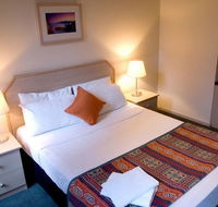 The Park Squire Motor Inn - Foster Accommodation