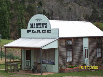 Snug As A Bug Motel - Foster Accommodation 3