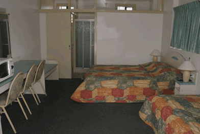 Econo Lodge Park Lane Bundaberg - Foster Accommodation 0
