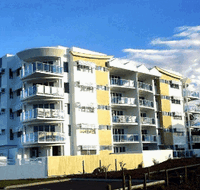 Koola Beach Holiday Apartments - Foster Accommodation