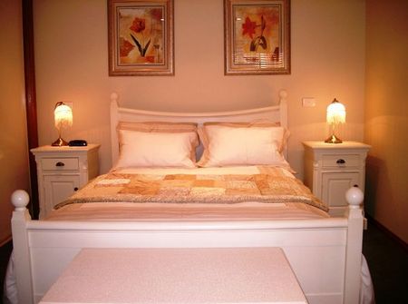 Heatherington Cottage - Foster Accommodation 3