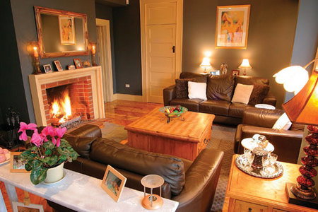 Azidene House - Foster Accommodation 2