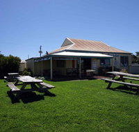 Apostles Camping Park and Cabins - Foster Accommodation