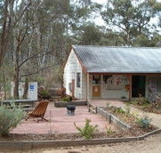 Laanecoorie Lakeside Park - Foster Accommodation