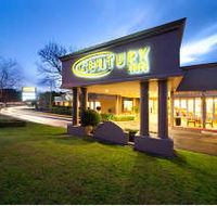 Century Inn Traralgon - Foster Accommodation