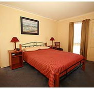Atwood Motor Inn - Foster Accommodation