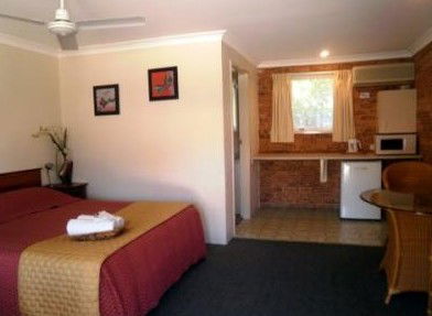 Pegasus Motel - Foster Accommodation 2