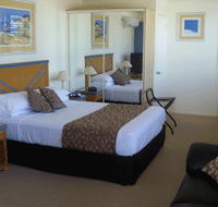 Surf Motel - Foster Accommodation
