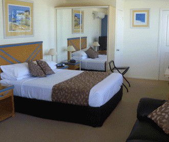Surf Motel - Foster Accommodation 0