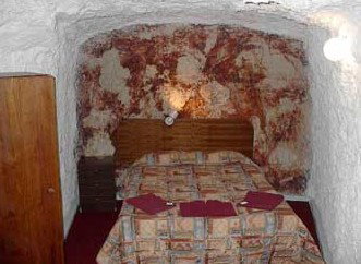 White Cliffs Motel - Foster Accommodation 4