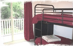 Lorikeet Cottage - Foster Accommodation