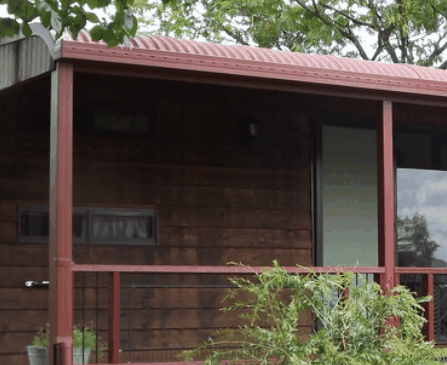 Tumut Log Cabins - Foster Accommodation 2