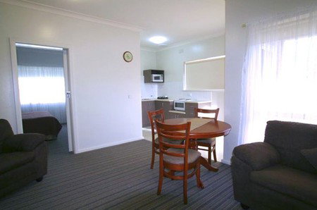 Abbey Apartments - Foster Accommodation 1