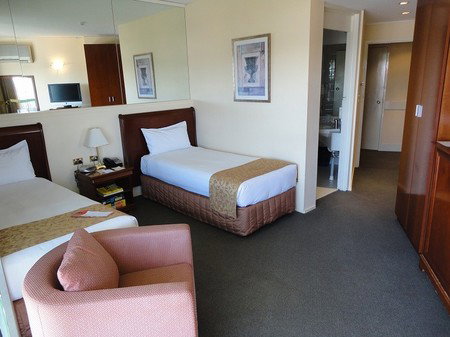 Metro Hotel Tower Mill - Foster Accommodation 4
