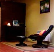 Retreat In The Suburbs - Foster Accommodation