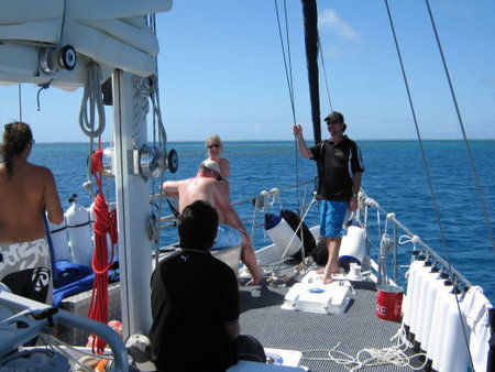 Coral Sea Dreaming Dive And Sail - Foster Accommodation 1