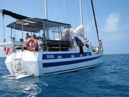 Coral Sea Dreaming Dive And Sail - Foster Accommodation 3
