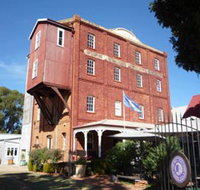 The York Mill - Foster Accommodation