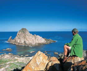 Sugarloaf Rock - Foster Accommodation 0