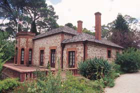 Old Government House - Foster Accommodation 0
