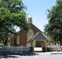 St George Church and Cemetery Tours - Foster Accommodation