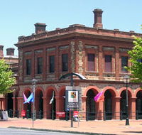 Port Community Arts Centre - Foster Accommodation