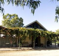 Lake Breeze Wines - Foster Accommodation