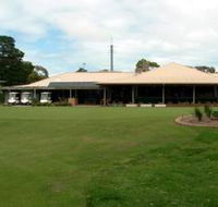 Thaxted Park Golf Club - Foster Accommodation