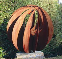 The Flower Garden - Foster Accommodation