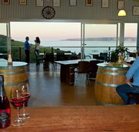 Dudley Cellar Door - Foster Accommodation