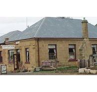 Jackson's Emporium - Foster Accommodation