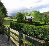 Wychwood Garden  Nursery - Foster Accommodation