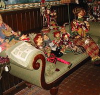 Reliquaire - Foster Accommodation