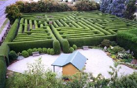 Westbury Maze And Tea Room - Foster Accommodation 0