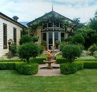 Tasmanian Gourmet Sauce Company - Foster Accommodation
