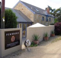 Pembroke Estate Vineyard - Foster Accommodation