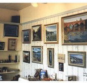 Unique Bieniek Fine Arts and Gallery - Foster Accommodation