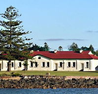 Pilot Station and Maritime Museum - Foster Accommodation