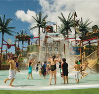 Wet 'n' Wild Water World - Foster Accommodation