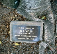 Eumundi War Memorial - Foster Accommodation