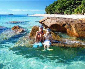 Fitzroy Island National Park - Foster Accommodation 0