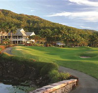 Paradise Palms Golf Course - Foster Accommodation