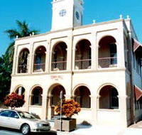 Mackay Town Hall - Foster Accommodation