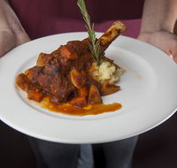 The Overlanders Steakhouse - Foster Accommodation