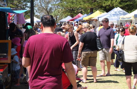 Coolangatta Beachfront Markets - Foster Accommodation 1